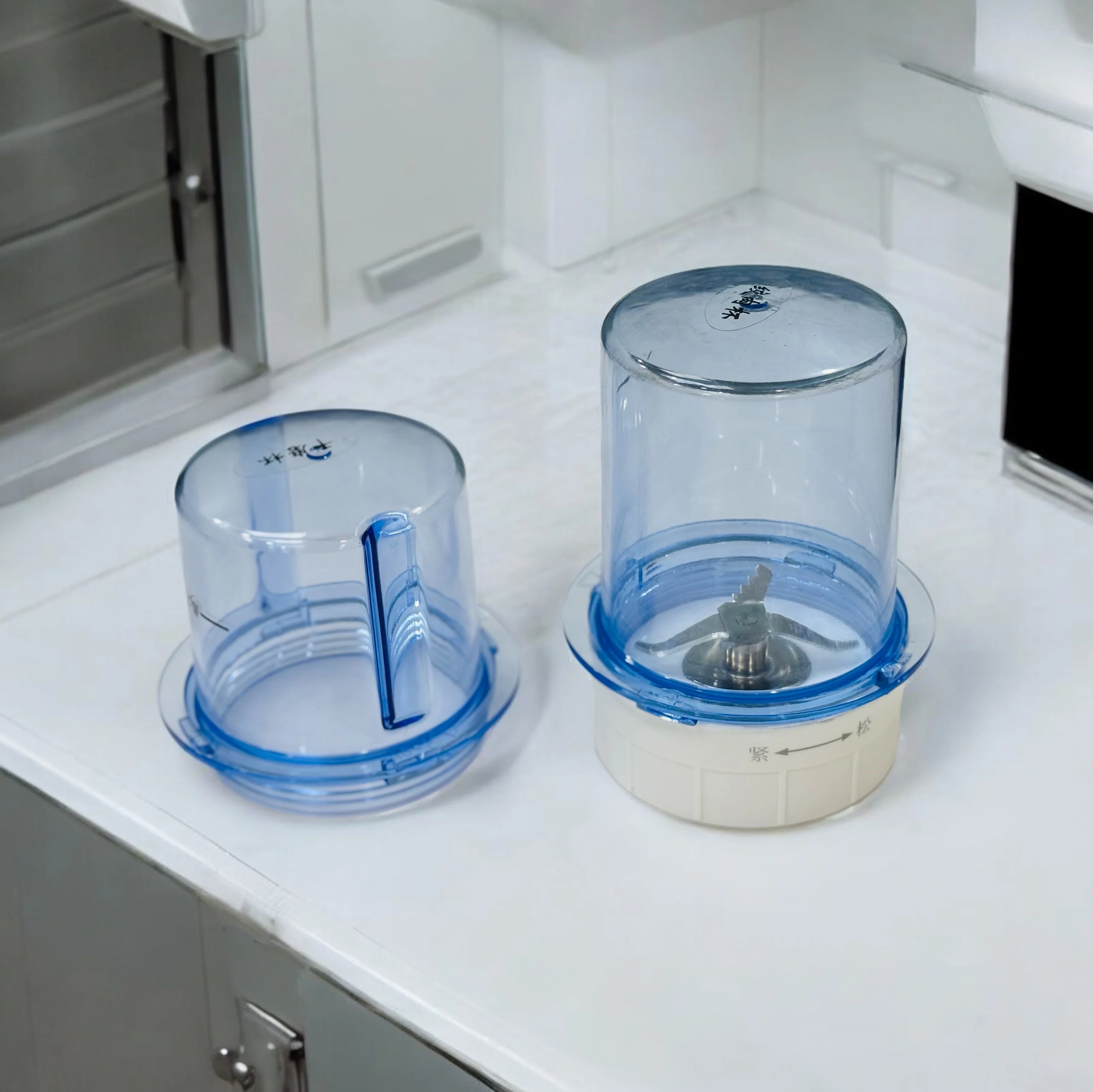 imported 3 In 1 Juicer Blender -3 Jugs-300w -600ml - Image 3