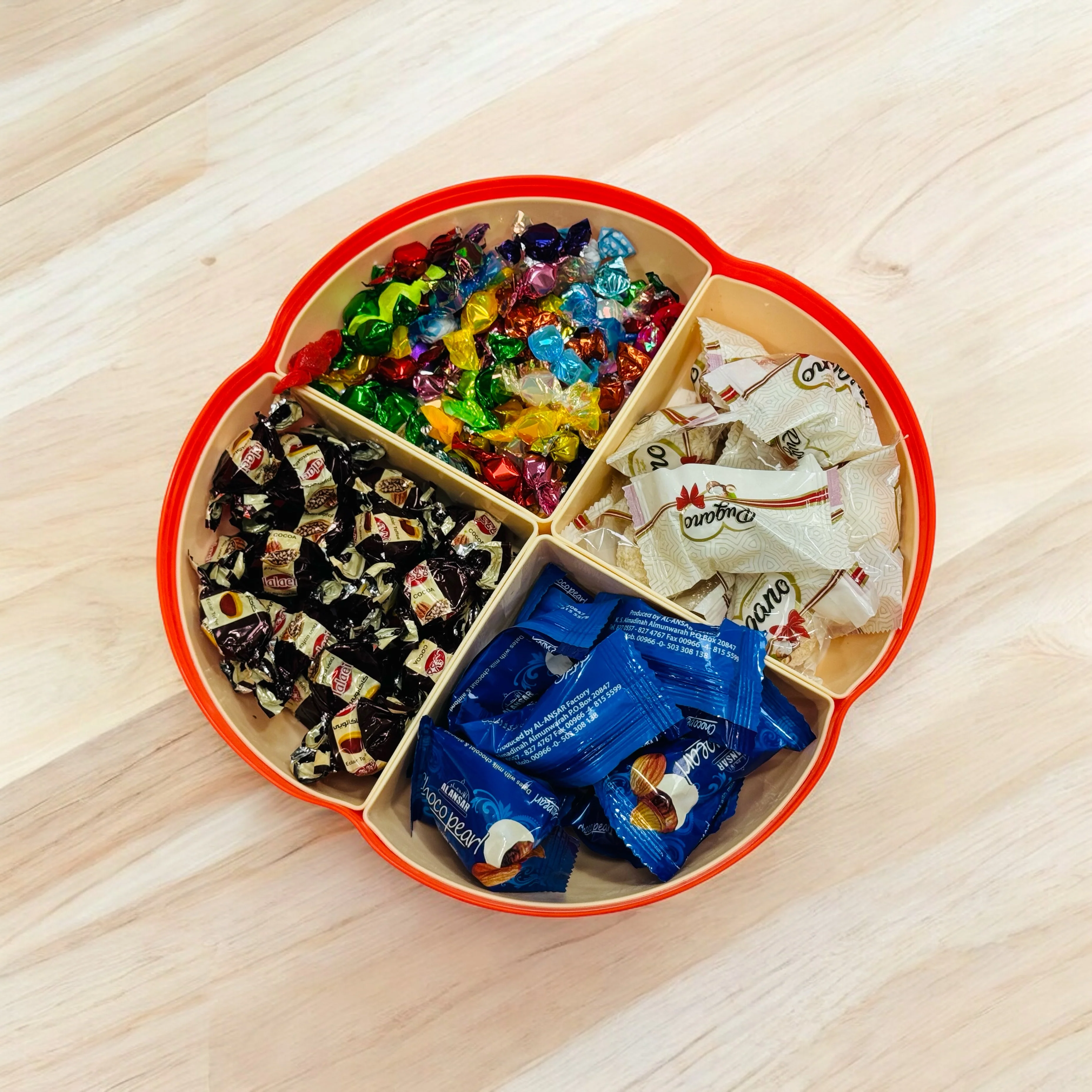 Multifunctional Dried Fruit Plate Serving Tray Food Storage Box Nuts Plate Platter - Image 9