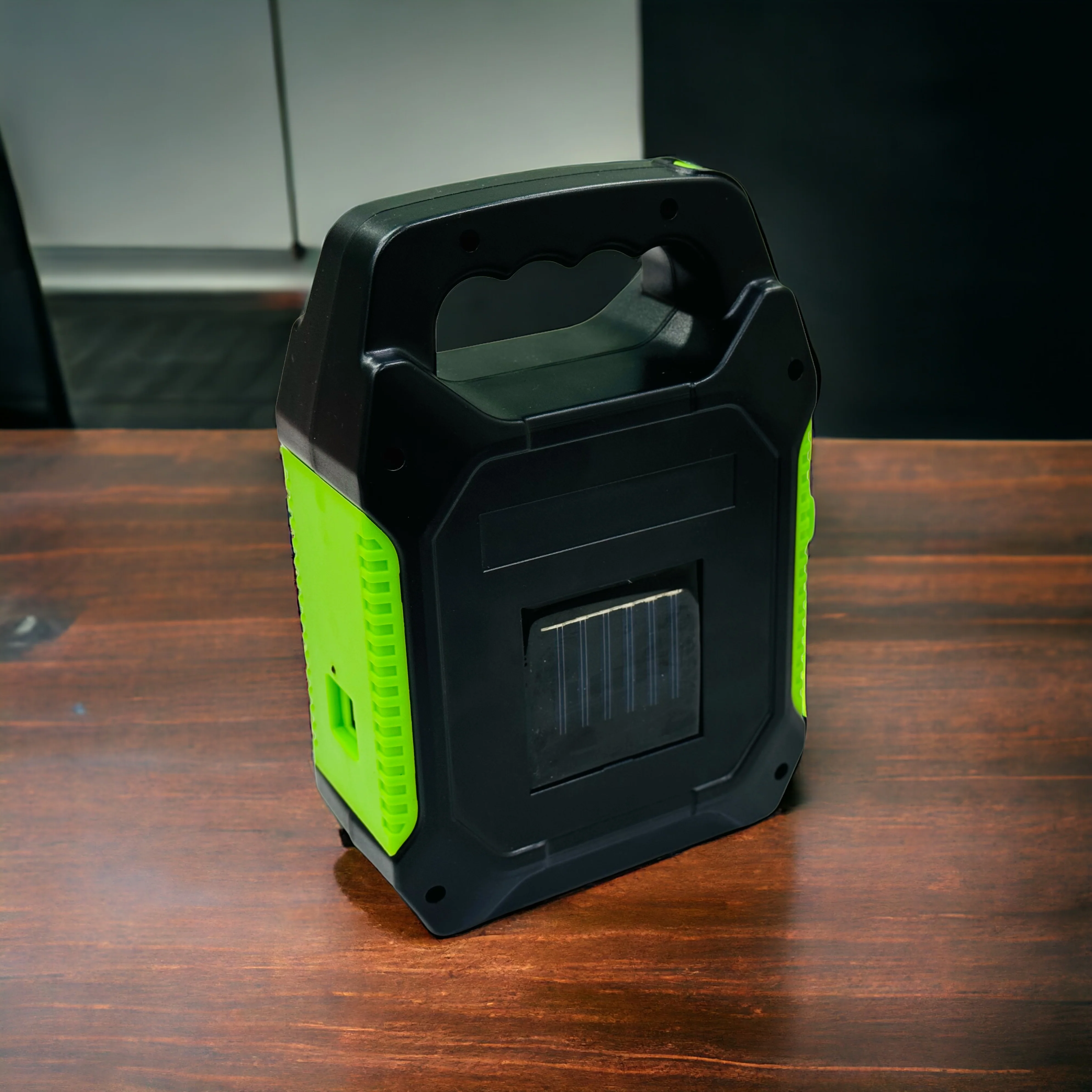 Multifunctional Portable Light - Image 3