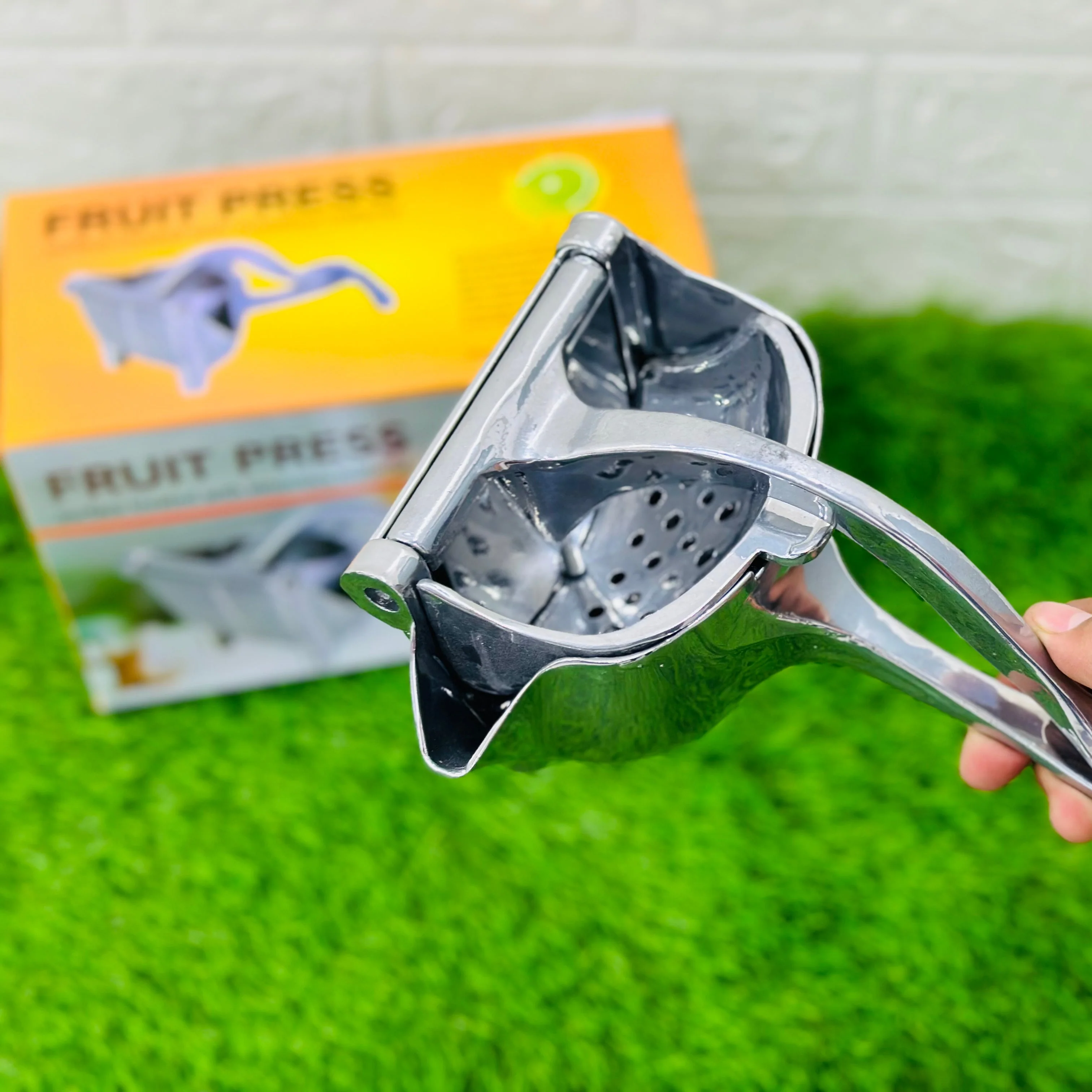 Pack of 2 Stainless Steel Hand Fruit Press Juicer | Azadi Sale - Image 6