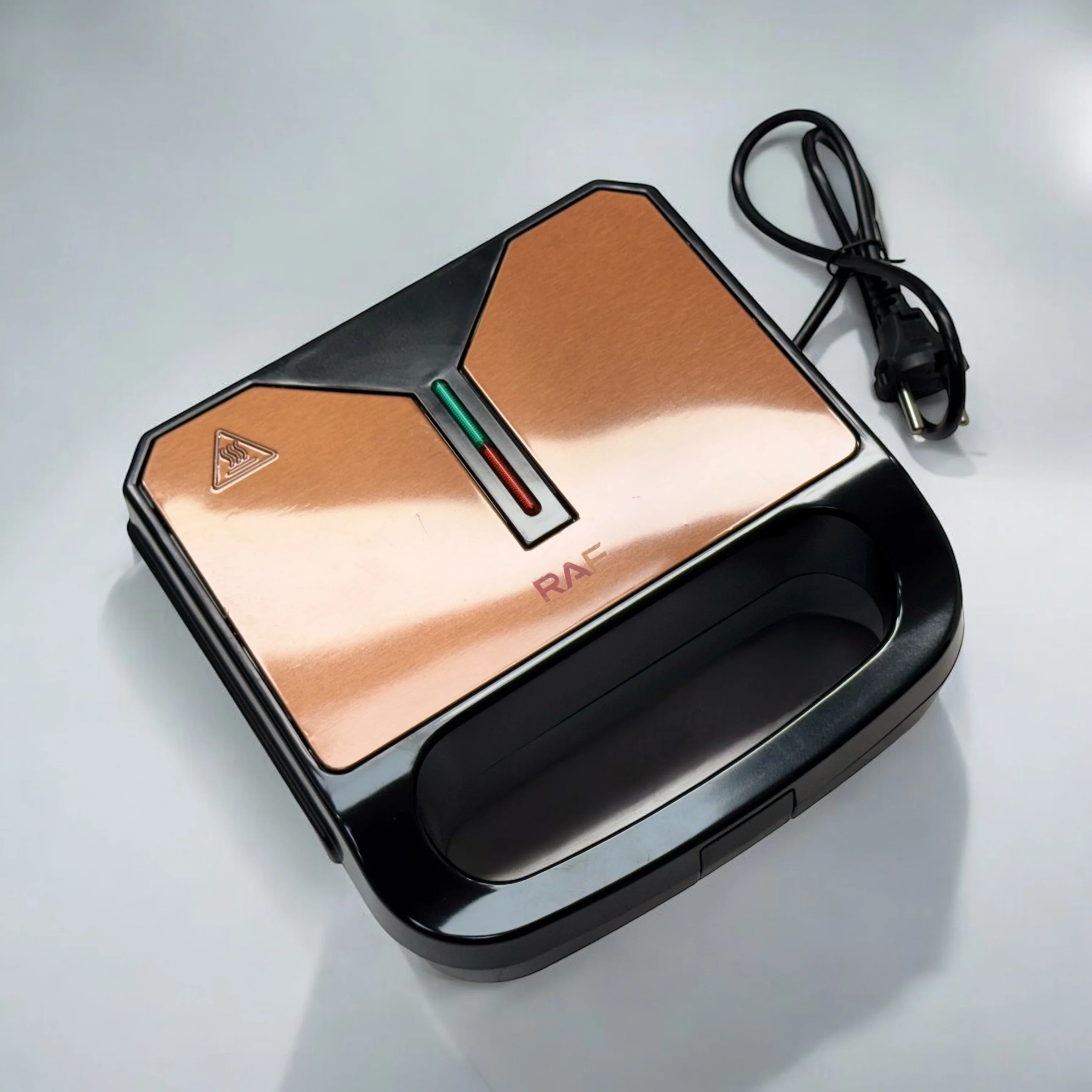 RAF Sandwich Maker 1200W - Image 3