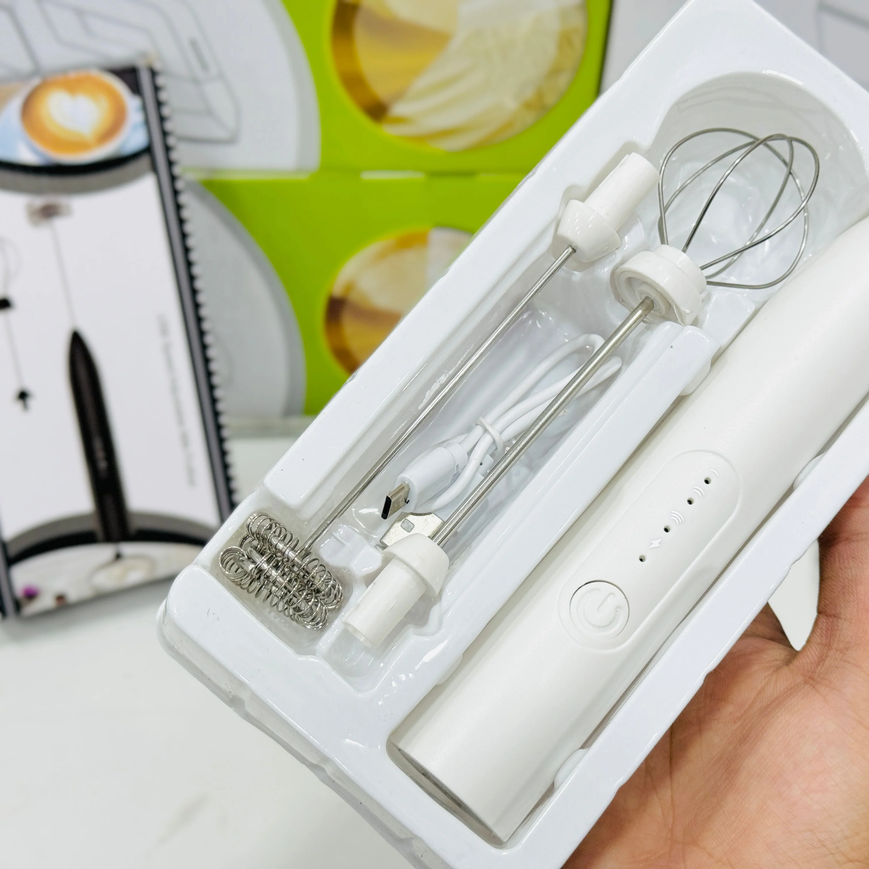 Rechargeable Coffee Beater & Milk Frother - Image 2