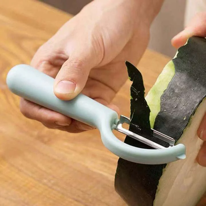 Ultra Sharp Julienne Fruit and Vegetable Peeler - Pack of 6 - Image 3